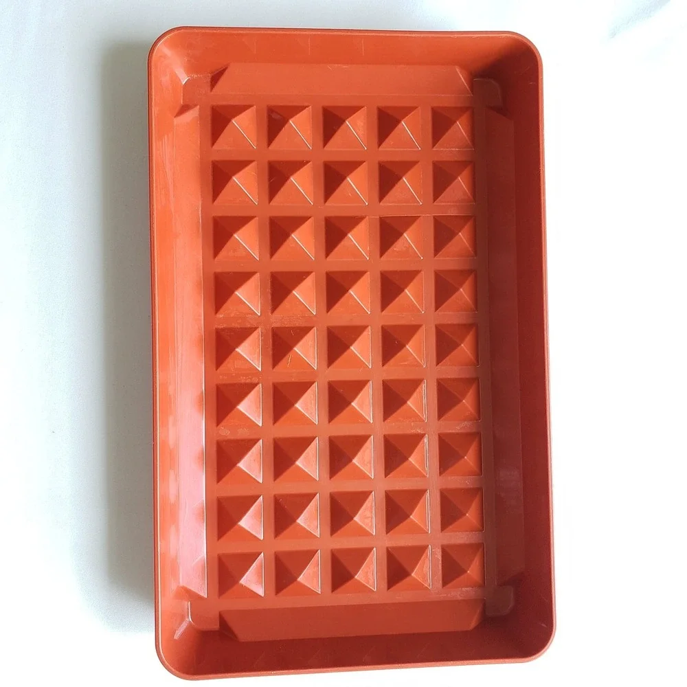 Tupperware Hot Dog Keeper 1292-2 with Lid Dark Orange Refrigerator Container Vtg